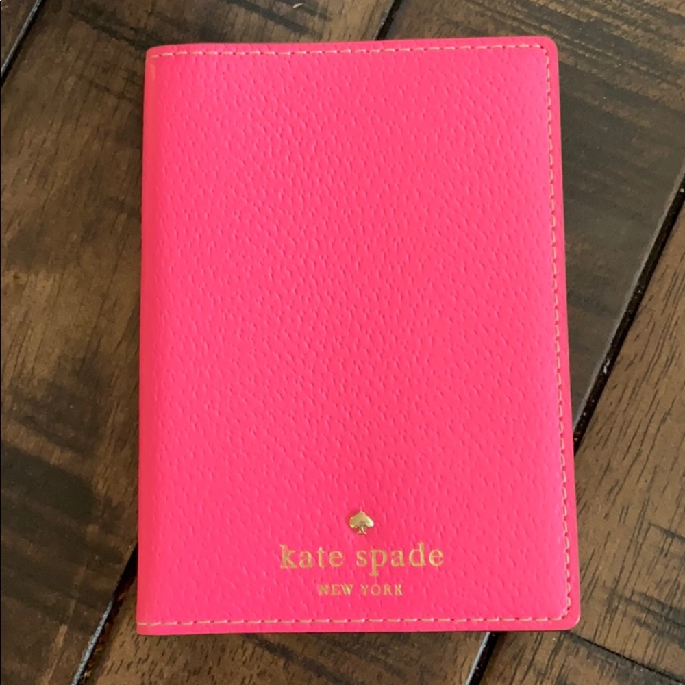 Kate Spade Passport Holder pink